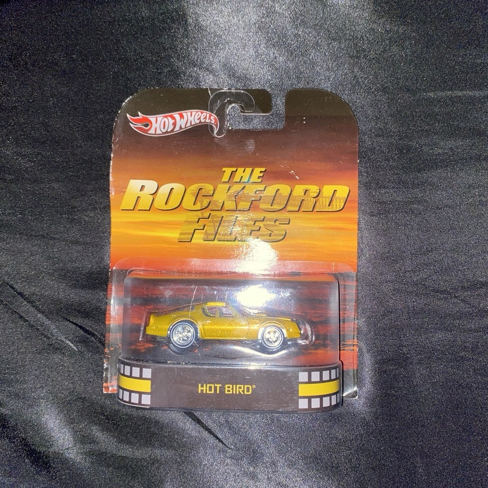 Hot Wheels 2013 Retro Entertainment The Rockford Files - Hot Bird Gold X8910